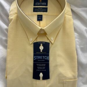 Stafford Men's Light Yellow Stretch Oxford Shirt